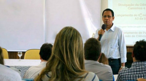 Diretor do Ministério de Ciência e Tecnologia faz palestra hoje em Dourados Diretor do Ministério de Ciência e Tecnologia faz palestra hoje em Dourados