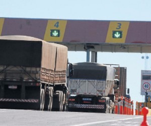 Estudo avaliou custo de cargas em quatro rodovias do Estado no transporte de produtos - Álvaro Rezende