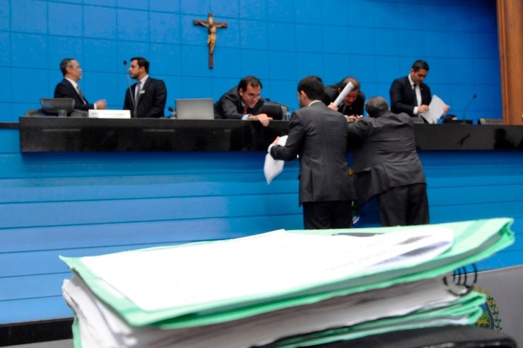Executivo apresenta projeto que altera o Estatuto dos Profissionais da Educação Luciana Nassar