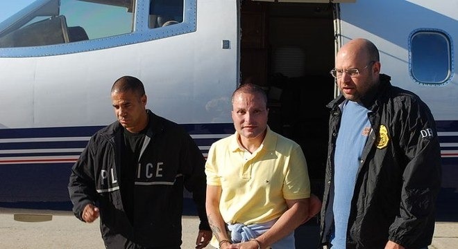 Megatraficante Abadía pode ser testemunha contra 'El Chapo' Abadía foi extraditado aos EUA em 2008 e passou a cooperar com investigadores. DEA via Wikimedia Commons