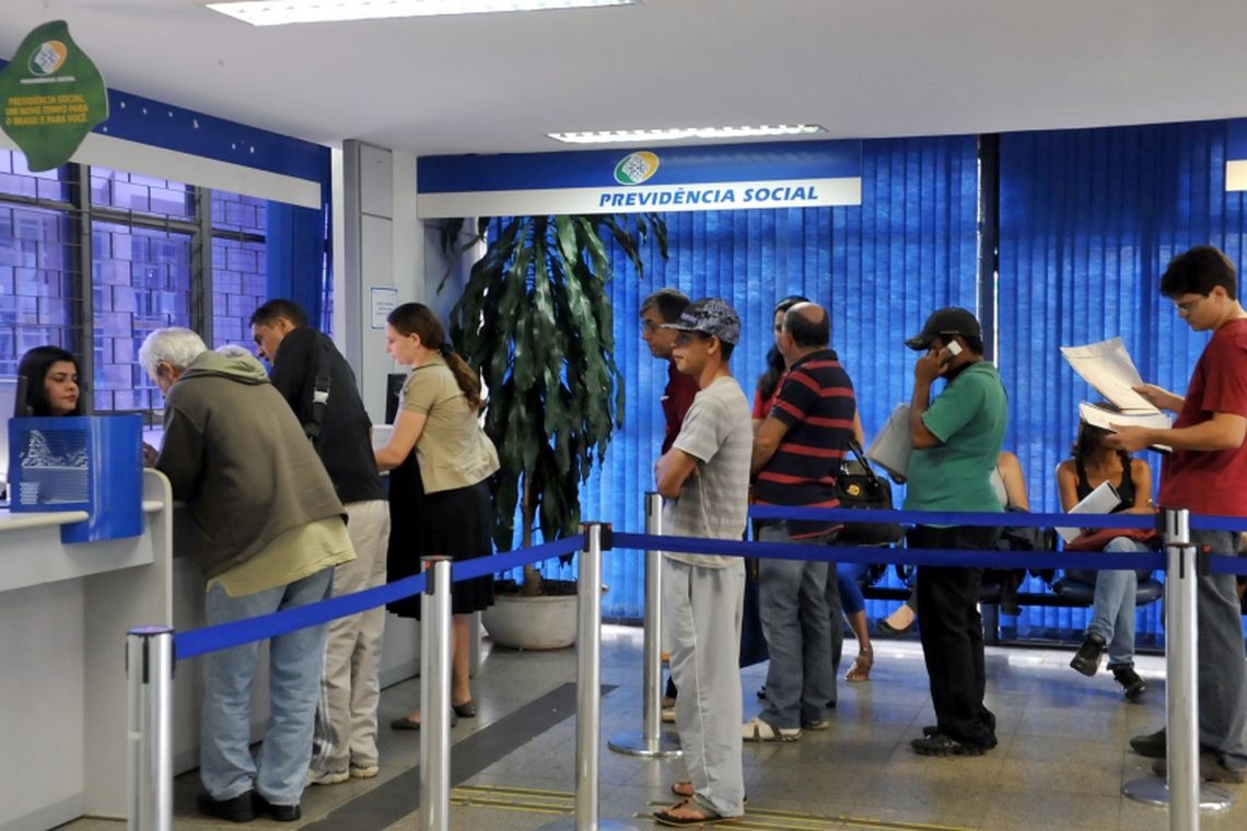 INSS: sai regra para beneficiário que vive no exterior comprovar vida Antonio Cruz/Agência Brasil