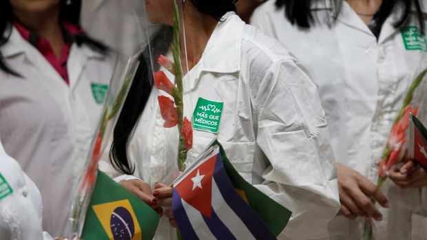 Governo vai mudar Mais Médicos de novo, para reincorporar cubanos (Reuters)