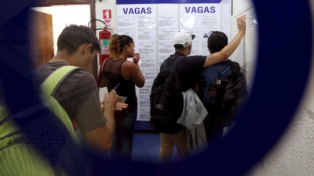 © Reuters / Paulo Whitaker