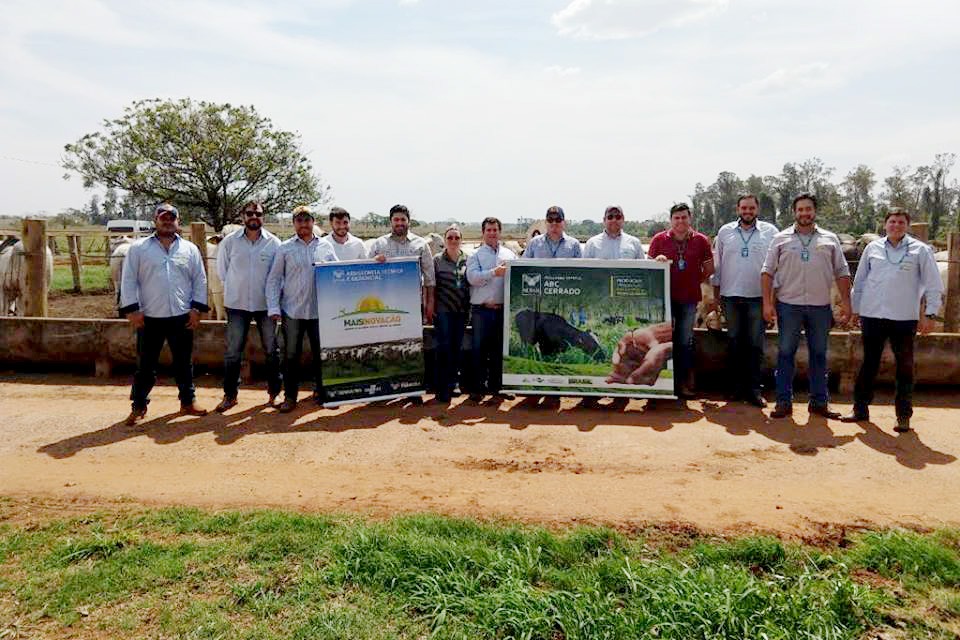 Técnicos do Senar/MS visitam principais centros de estudos em pecuária de corte em SP