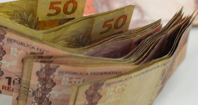 Receita identifica prejuízo de R$ 8 bi aos cofres públicos por fraudes