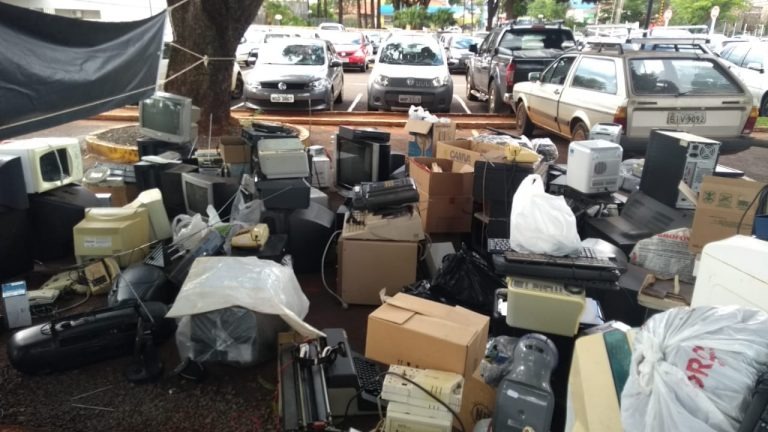 Ação ambiental recolhe quatro toneladas de resíduos eletrônicos