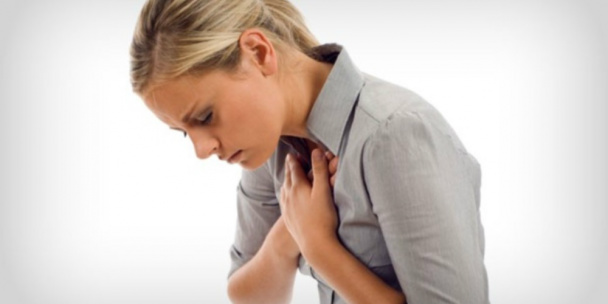 Aperto no peito está relacionado à tristeza? Entenda como seu corpo reage aos sentimentos Aperto no peito está relacionado à tristeza? Entenda como seu corpo reage aos sentimentos