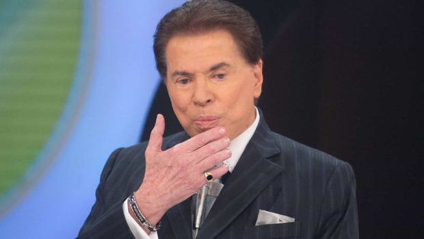 Silvio Santos é criticado por saudação nazista: 'inapropriado' Silvio Santos é criticado por saudação nazista: 'inapropriado'