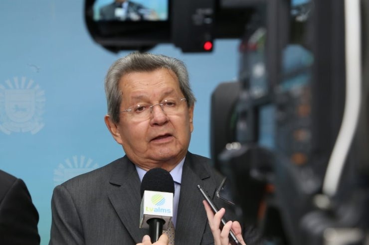 Onevan defende redução das taxas cartorárias em Mato Grosso do Sul Deputado se posicionou contra projeto que prevê aumento das taxas. Victor Chileno