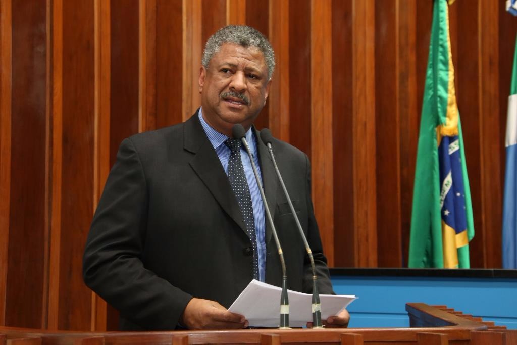 João Grandão critica reforma da previdência estadual e união de fundos