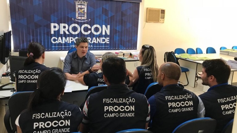 Procon intensifica a fiscalização da 'Lei das Filas' em bancos