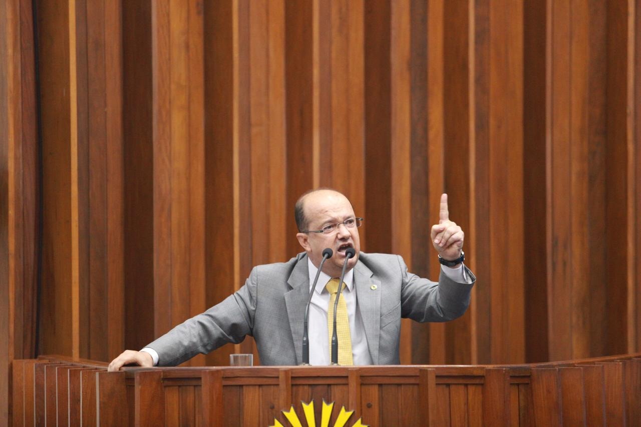 “Criar CPI sem fato determinado é enganar o eleitor”, diz Barbosinha “Criar CPI sem fato determinado é enganar o eleitor”, diz Barbosinha