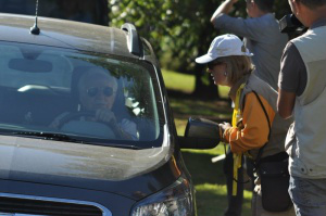 Agentes de trânsito abordaram motoristas na região central. (Foto:Marcelo Calazans)