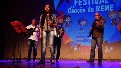 Superação e talentos marcam etapa final do 2º festival da canção da REME