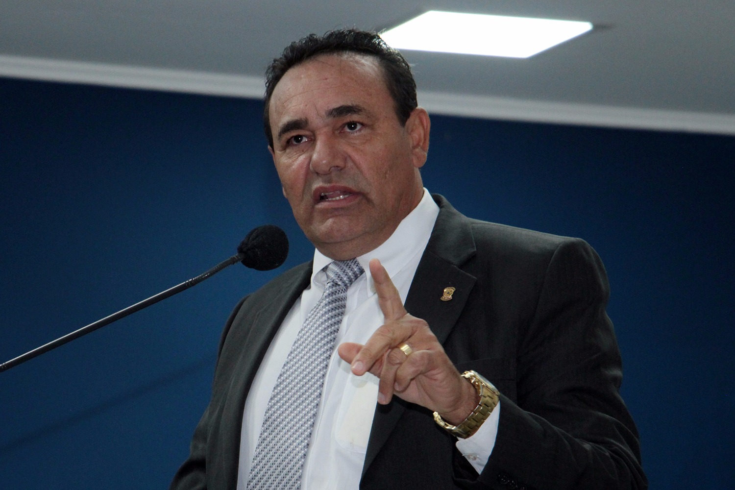 Projeto que regulamenta fabricação de instrumentos de Identificação Profissional é aprovado Divulgação