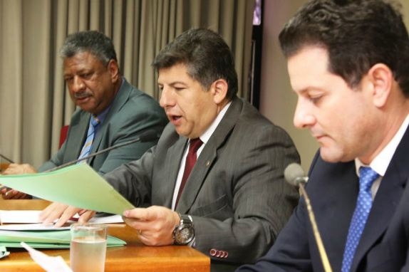 Comissão de Constituição, Justiça e Redação rejeita dois vetos do Poder Executivo CCJR se reúne toda terça-feira, às 8h, no Plenarinho
Foto: Victor Chileno AL/MS