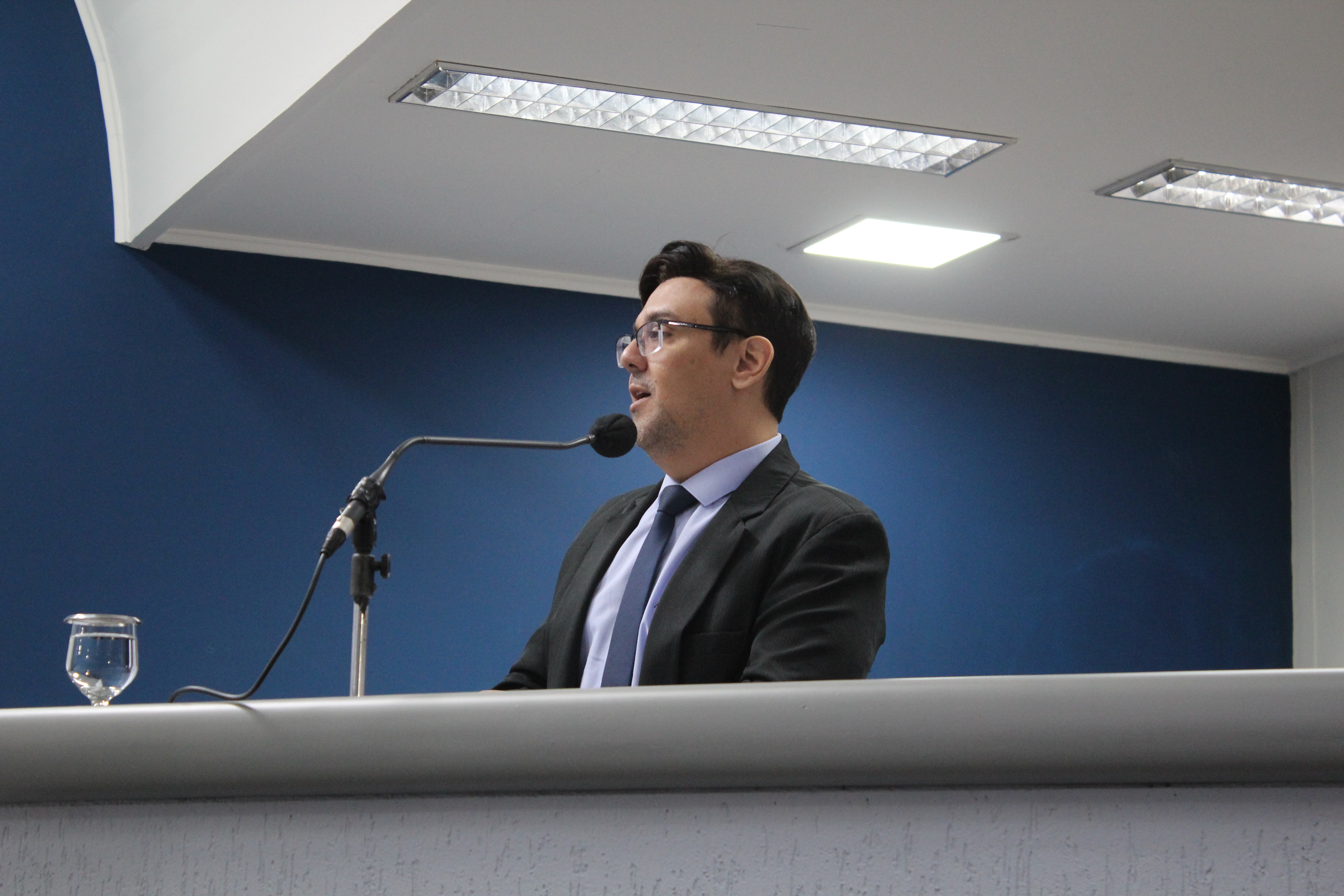 Vereadores aprovam pedido de informações sobre a Feira Central proposto por Enfermeiro Fritz Vereadores aprovam pedido de informações sobre a Feira Central proposto por Enfermeiro Fritz