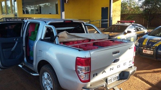 Caminhonete transportava maconha - Foto: Divulgação/PRF