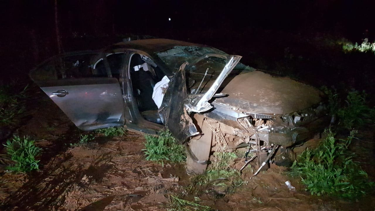 O carro roubado em Brasília estava carregado de com 335 quilos de maconha. Divulgação/PRF