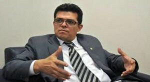 Prefeito chama oposição e propõe pacto para salvar a cidade Estou disposto e já comecei a conversa suprapartidária