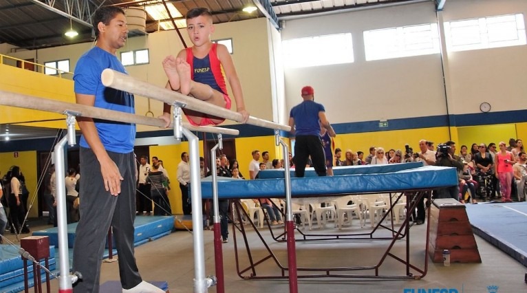 Funesp abre 30 vagas para seleção masculina de ginástica artística Funesp abre 30 vagas para seleção masculina de ginástica artística
