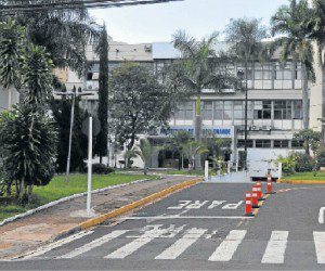 Prefeitura de Campo Grande faz contenção diante de problemas financeiros neste ano 
(Foto: Álvaro Rezende/Correio do Estado)