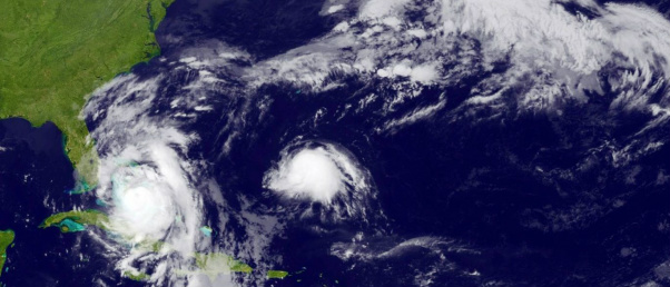 Furacão Matthew deixa mais de 100 mortos e destroi Haiti © Reuters / NOAA NOAA