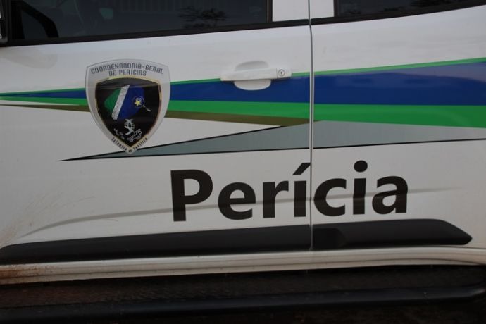 Equipe da Perícia Técnica fez os levantamentos no local onde foi localizado o cadáver.