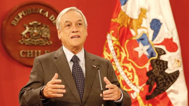 Presidente chileno é acusado de crimes contra a humanidade (Rodrigo Garrido/Reuters)