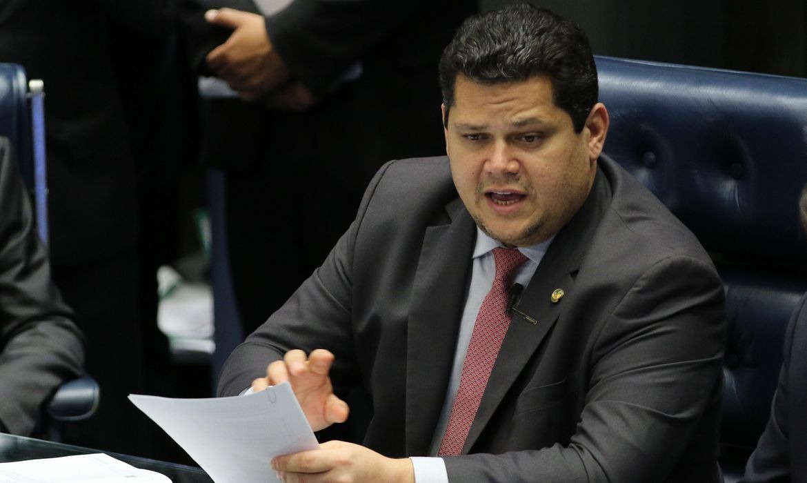 Alcolumbre testa negativo para o novo coronavírus Fabio Rodrigues Pozzebom/Agência Brasil