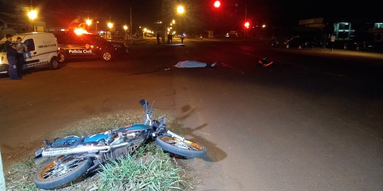 Em colisão, motociclista morre e garupa é socorrida pelos bombeiros Cido Costa
