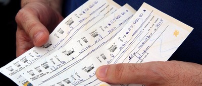 Aumenta o número de cheques devolvidos por falta de fundos Aumenta o número de cheques devolvidos por falta de fundos