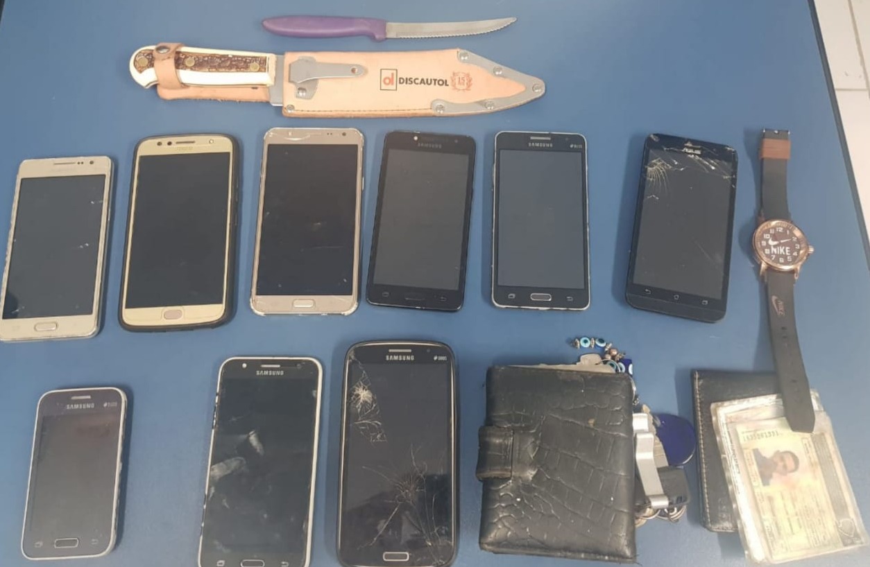 PM prende autores de roubo à celulares na Mata do Jacinto PM prende autores de roubo à celulares na Mata do Jacinto
