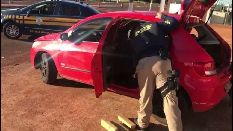 Paulista é preso na BR-463 com 40kg de maconha Paulista é preso na BR-463 com 40kg de maconha