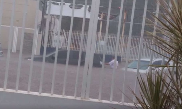 Em apenas uma hora choveu 35,6 mm e temperatura caiu 11 graus em Campo Grande Kellen Brito/Divulgação