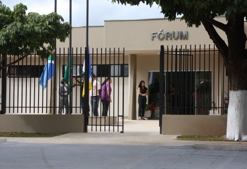 Comarca de Maracaju realiza processo seletivo de estagiários de Direito Comarca de Maracaju realiza processo seletivo de estagiários de Direito