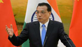 Premier chinês Li Keqiang virá ao Brasil acompanhado por 150 empresáriosAgência Lusa/EPA/Kenzaburo Fukuhara/ POOL - Todos direitos reservados