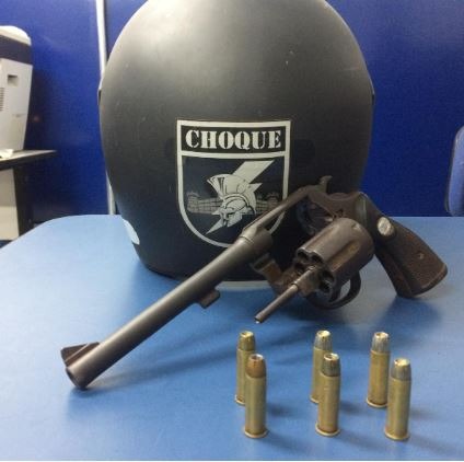 Choque prende homem por porte ilegal de arma
