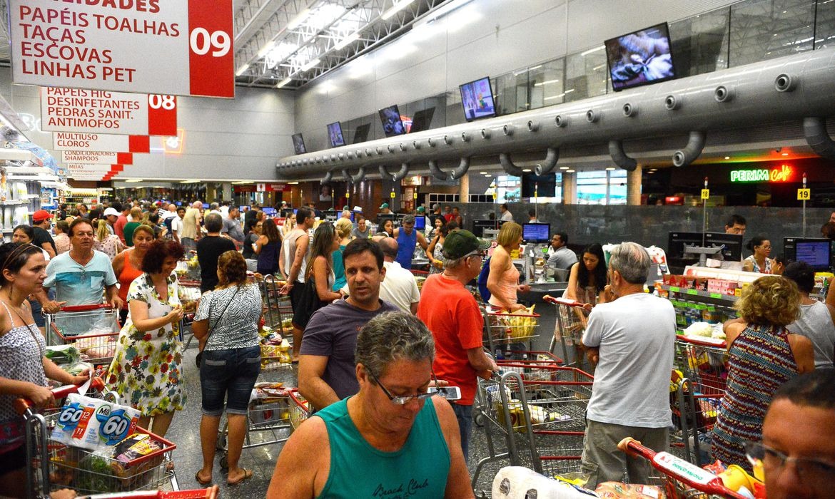 Inflação pelo IGP-10 sobe 0,64% em março Tânia Rêgo/Agência Brasil