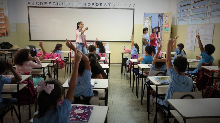 Aulas em escolas da Reme são adiadas e começarão na próxima segunda-feira Aulas em escolas da Reme são adiadas e começarão na próxima segunda-feira