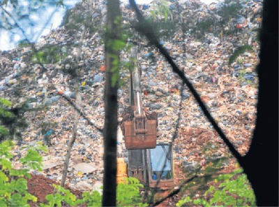 Pela coleta, destinação e tratamento do lixo, a Solurb recebe até R$ 101 milhões por ano - Foto: Valdenir Rezende/Correio do Estado
