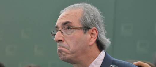 Receita multa Cunha e outros seis políticos implicados na Lava Jato Receita multa Cunha e outros seis políticos implicados na Lava Jato
