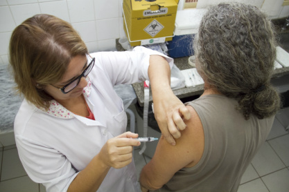 Público-alvo pode tomar vacina contra a gripe até sexta-feira nas unidades de saúde