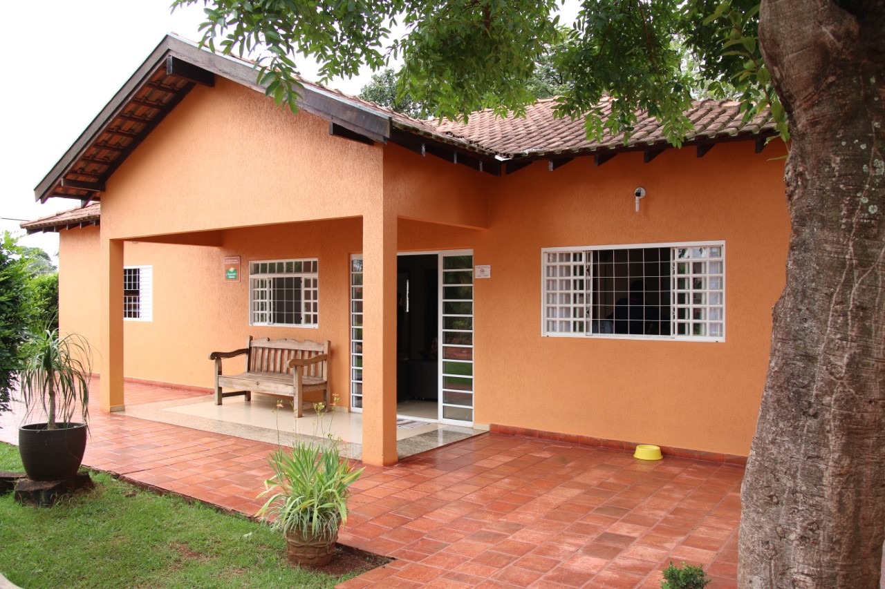 Casa Peniel realiza campanha de arrecadação de itens para Bazar Solidário Casa Peniel realiza campanha de arrecadação de itens para Bazar Solidário