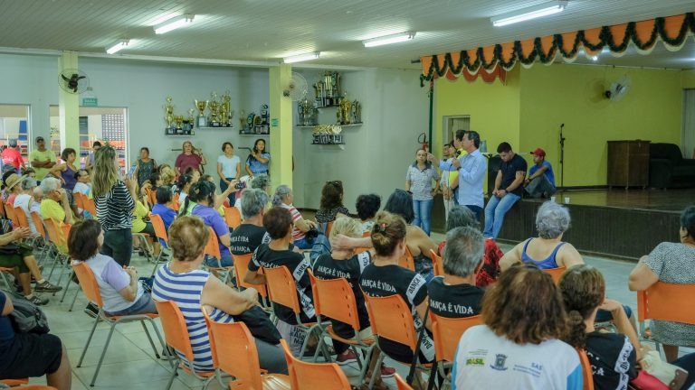 Prefeito visita CCI e dá orientações preventivas ao coronavírus (covid-19)