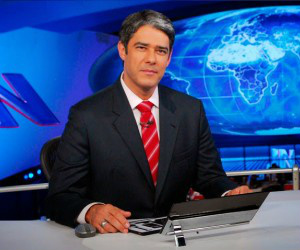 Bonner é criticado por comentário e pede desculpas ao vivo no JN