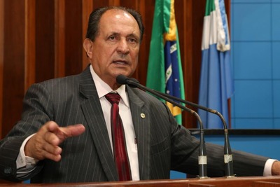 Zé Teixeira critica o Incra por impedir os produtores de emitir o Cadastro Ambiental Rural
 Foto: Victor Chileno 