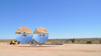 Divulgação
O sistema usa espelhos de 100 metros quadrados para focalizar a luz do sol em direção a um único ponto