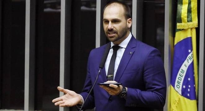 Justiça derruba suspensão de filho de Bolsonaro e 17 deputados do PSL Eduardo e mais 17 parlamentares haviam sido suspensos no início do mês
Luis Macedo/Câmara dos Deputados
