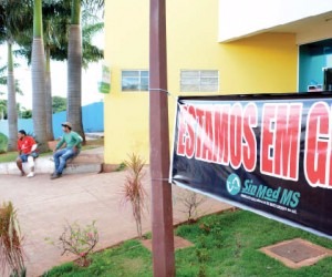 Greve dos médicos em Campo Grande começou na segunda-feira - Arquivo/Correio do Estado